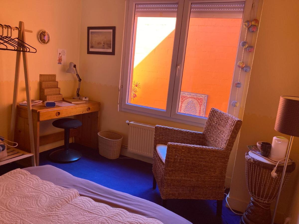 בורדו Chambre Chez L'Habitant - Proche Du Centre - Salle D'Eau Et Wc Prives מראה חיצוני תמונה