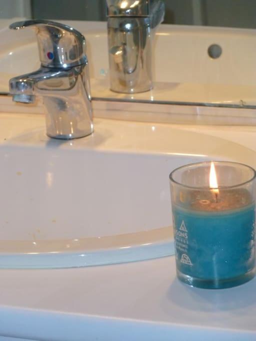 בורדו Chambre Chez L'Habitant - Proche Du Centre - Salle D'Eau Et Wc Prives מראה חיצוני תמונה