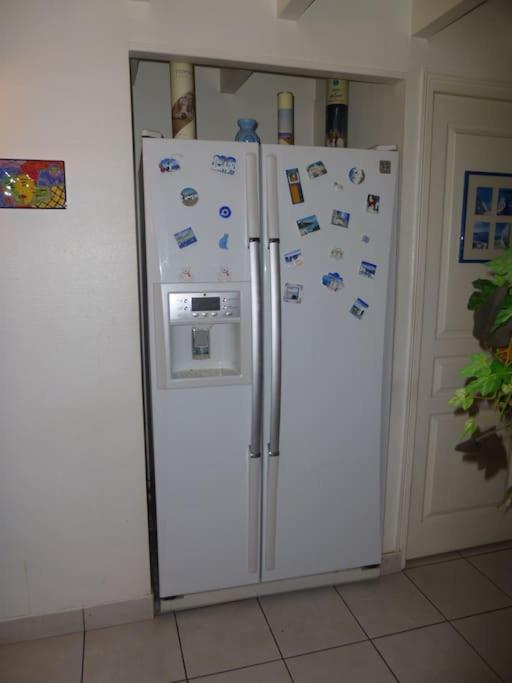 בורדו Chambre Chez L'Habitant - Proche Du Centre - Salle D'Eau Et Wc Prives מראה חיצוני תמונה