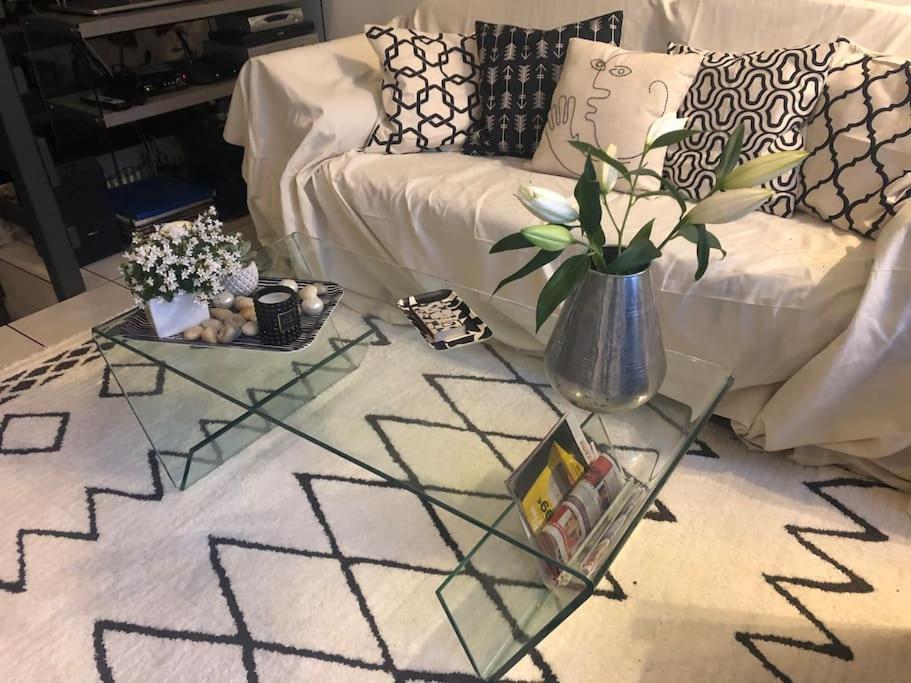 בורדו Chambre Chez L'Habitant - Proche Du Centre - Salle D'Eau Et Wc Prives מראה חיצוני תמונה